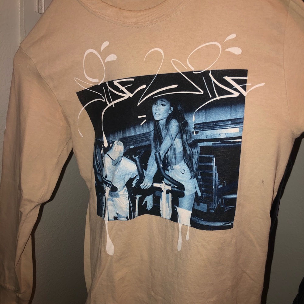 ariana grande merch